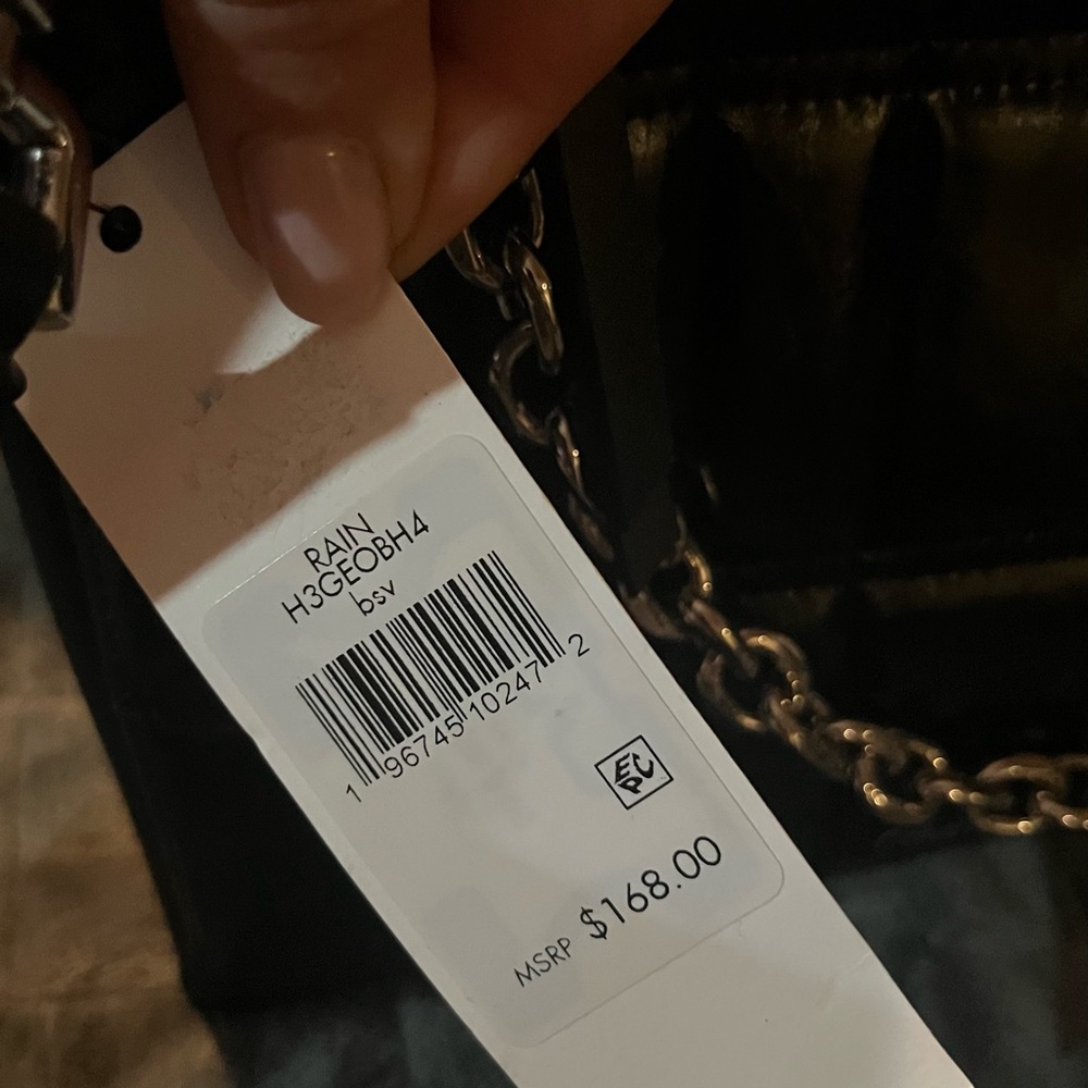 Calvin Klein Quilted Black Crossbody Bag with Silver Chain Detail New with Tags - Picture 4 of 11